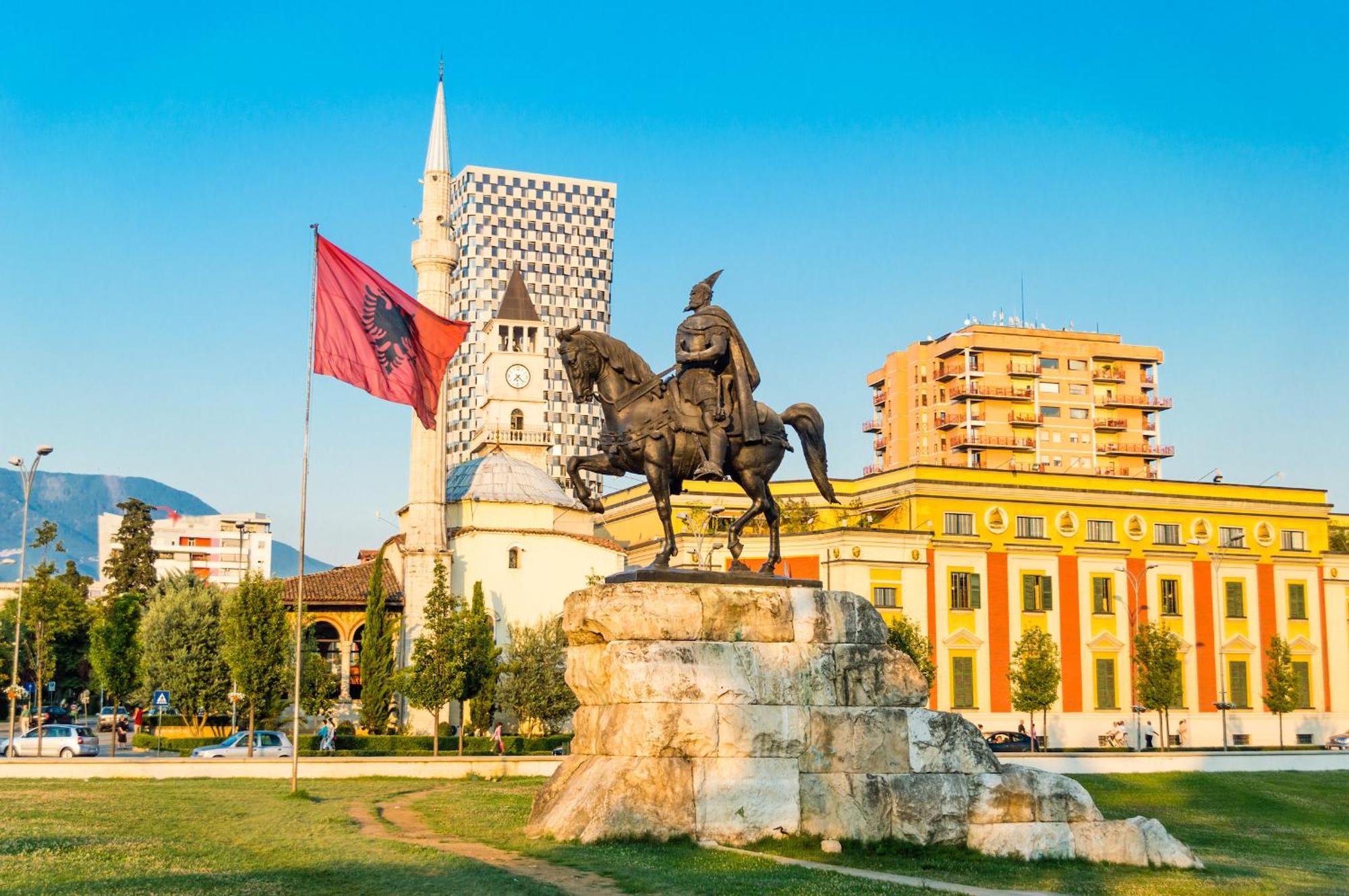 Апартаменты Tirana Days Free Parking Экстерьер фото
